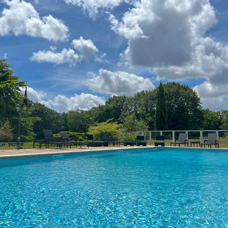 Hotel Western Le Bois De La Marche