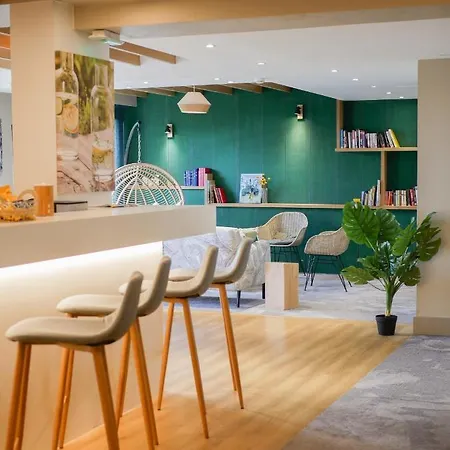 Hotel Western Le Bois De La Marche