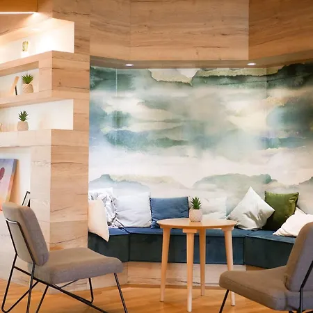 Hotel Western Le Bois De La Marche Liguge