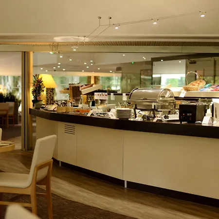 호텔 Western Le Bois De La Marche 리귀즈