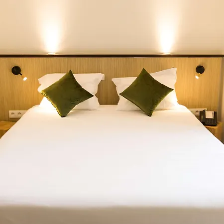 Hotel Western Le Bois De La Marche