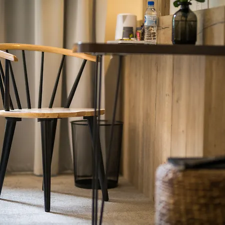 호텔 Western Le Bois De La Marche 리귀즈