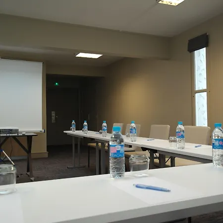 Western Le Bois De La Marche 리귀즈