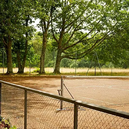 Western Le Bois De La Marche Otel 3*