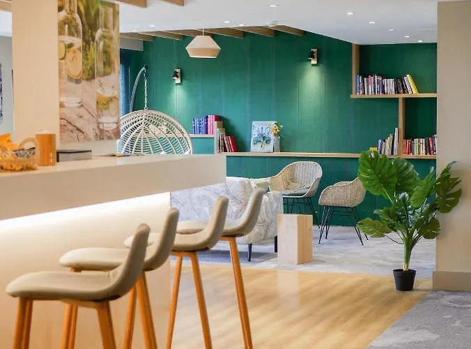 Hotel Western Le Bois De La Marche