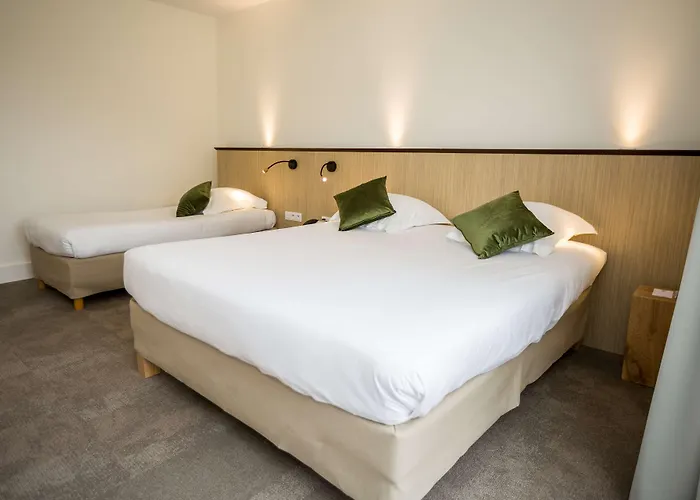 Western Le Bois De La Marche