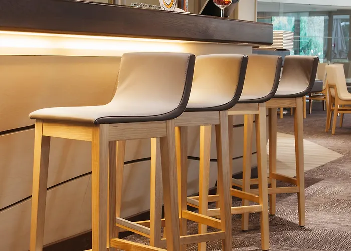 Western Le Bois De La Marche