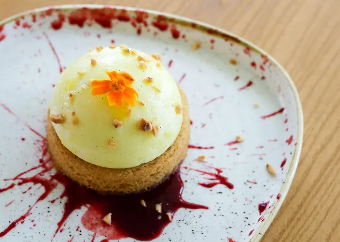 Western Le Bois De La Marche Hotel 3*