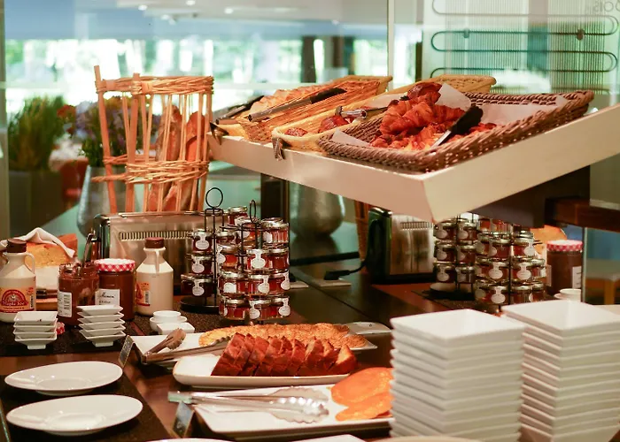 Western Le Bois De La Marche 3* Liguge